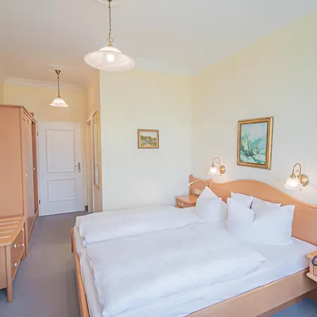Hotel Imperial Komforthotel Garni 3*