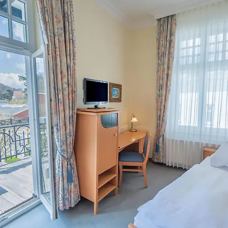 Imperial Komforthotel Garni 3* Binz